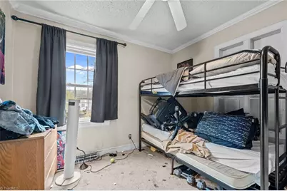 910 Omaha Street, Greensboro, NC 27406 - Photo 9