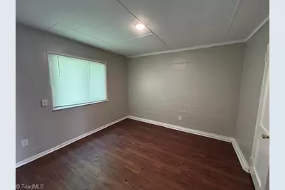 1213 Gatewood Avenue, Greensboro, NC 27405 - Photo 11