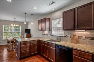 5179 Sedge Hollow Dr, Kernersville, NC 27284 - Photo 9