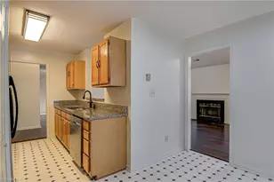 6 Queenanne Ct, Greensboro, NC 27406 - Photo 7