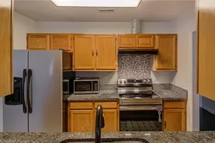 6 Queenanne Ct, Greensboro, NC 27406 - Photo 11