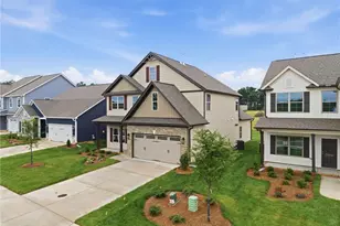 5358 Belmont Gdn Dr, Walkertown, NC 27051 - Photo 3