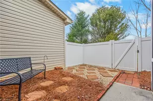 111 N Wentworth Dr, Mocksville, NC 27028 - Photo 21