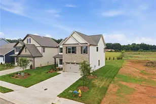 5364 Belmont Gdn Dr, Walkertown, NC 27051 - Photo 3