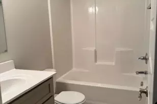 803 Leach Ave, Thomasville, NC 27360 - Photo 9