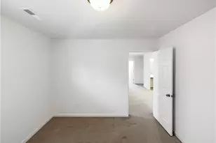 2102 Longburn Dr, Kernersville, NC 27284 - Photo 15