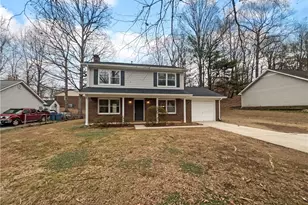 5712 Landerwood Dr, Greensboro, NC 27405 - Photo 1