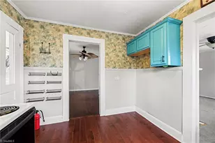 141 W Noell Ave, Denton, NC 27239 - Photo 9