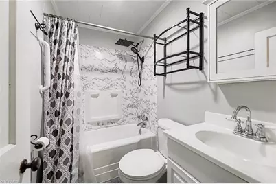 141 W Noell Avenue, Denton, NC 27239 - Photo 13