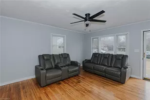 1945 Hilldale Dr, Burlington, NC 27215 - Photo 3