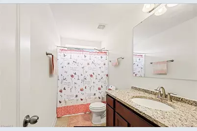 2459 Tannin Court, High Point, NC 27265 - Photo 9