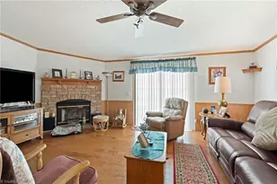 1721 Camp Dogwood Rd, Pinnacle, NC 27043 - Photo 9