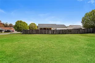 2 Big Buck Ct, Thomasville, NC 27360 - Photo 15