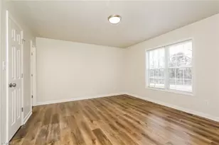 2 Big Buck Ct, Thomasville, NC 27360 - Photo 9