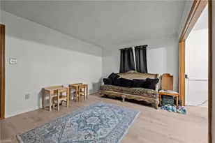 2036 Willow Rd, Greensboro, NC 27406 - Photo 13