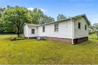 2036 Willow Road, Greensboro, NC 27406 - Photo 3