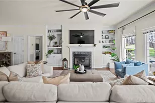 2524 Bellemont-Alamance Rd, Burlington, NC 27215 - Photo 9