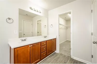 5955 Odenton Lane, Pfafftown, NC 27040 - Photo 9