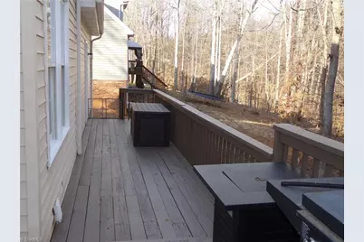 626 Creekridge Drive, Eden, NC 27288 - Photo 7