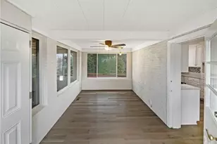 416 Bryan St, Burlington, NC 27215 - Photo 7