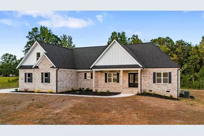5090 Southern Pines Drive, Kernersville, NC 27284 - Photo 1