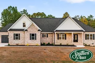 5090 Southern Pnes Dr, Kernersville, NC 27284 - Photo 7