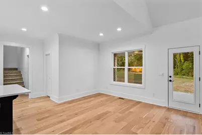 5090 Southern Pines Drive, Kernersville, NC 27284 - Photo 19