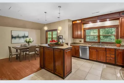 10 Indigo Lake Terrace #P, Greensboro, NC 27455 - Photo 9