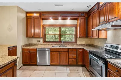 10 Indigo Lake Terrace #P, Greensboro, NC 27455 - Photo 11