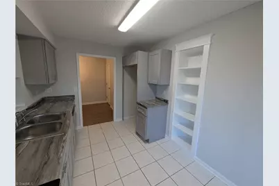 2807 Treestead Circle, Greensboro, NC 27410 - Photo 7