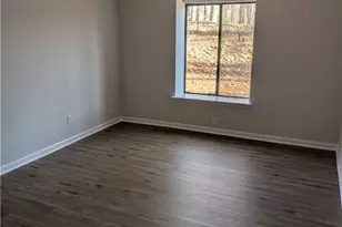 2807 Treestead Cir, Greensboro, NC 27410 - Photo 13