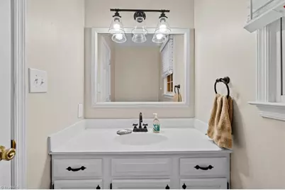 1111 New Hampshire Drive, Jamestown, NC 27282 - Photo 19