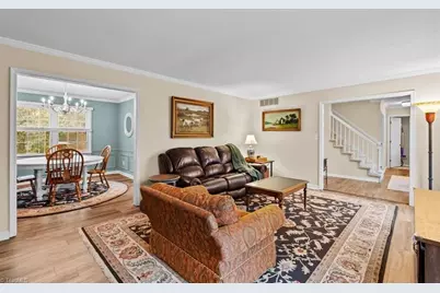 1111 New Hampshire Drive, Jamestown, NC 27282 - Photo 11