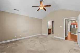 4250 Plantation Ridge Ln, Greensboro, NC 27409 - Photo 19