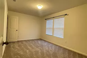 6900 Lowline Dr, Greensboro, NC 27405 - Photo 9