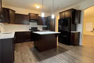 6900 Lowline Dr, Greensboro, NC 27405 - Photo 5