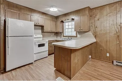 4202 Beaumont Drive, Sophia, NC 27350 - Photo 9