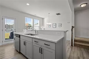 1412 Scholar Dr, Durham, NC 27703 - Photo 9