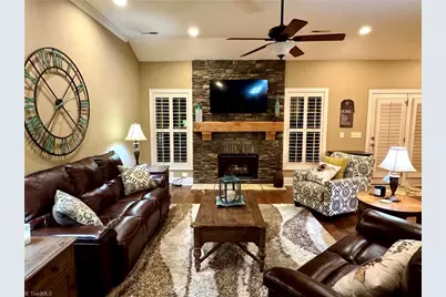 5563 Foxgate Circle, Winston-Salem, NC 27106 - Photo 7