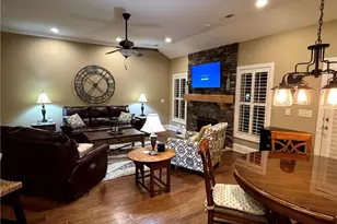 5563 Foxgate Cir, Winston-Salem, NC 27106 - Photo 9