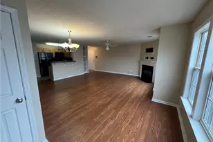 4700 Pennoak Ln, Greensboro, NC 27407 - Photo 5