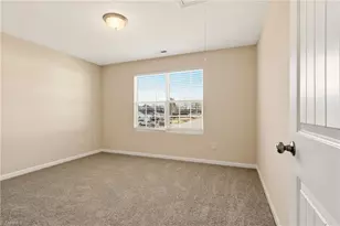 3910 Copperfield Ct, High Point, NC 27455 - Photo 17