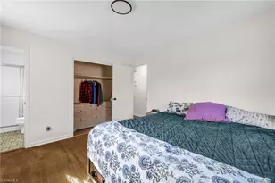 1402 Wayside Dr, Greensboro, NC 27405 - Photo 19