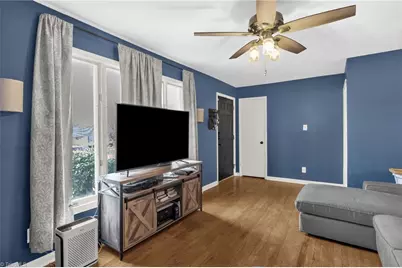 1402 Wayside Drive, Greensboro, NC 27405 - Photo 7