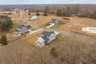 1432 Kernodle Lndg Dr, Burlington, NC 27217 - Photo 39