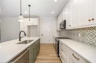 184 Providence Trl, Madison, NC 27025 - Photo 9