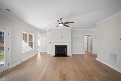 928 Kapstone Crossing, Lexington, NC 27295 - Photo 7