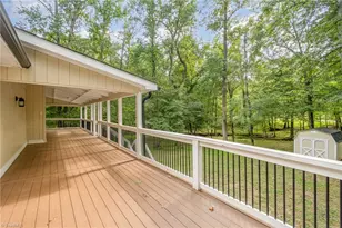 4806 Trailwood Dr, Greensboro, NC 27407 - Photo 19