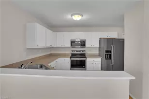 8190 Springbirch Dr, Stokesdale, NC 27357 - Photo 9