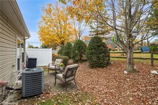 1602 Preston Woods Dr, Winston-Salem, NC 27127 - Photo 29